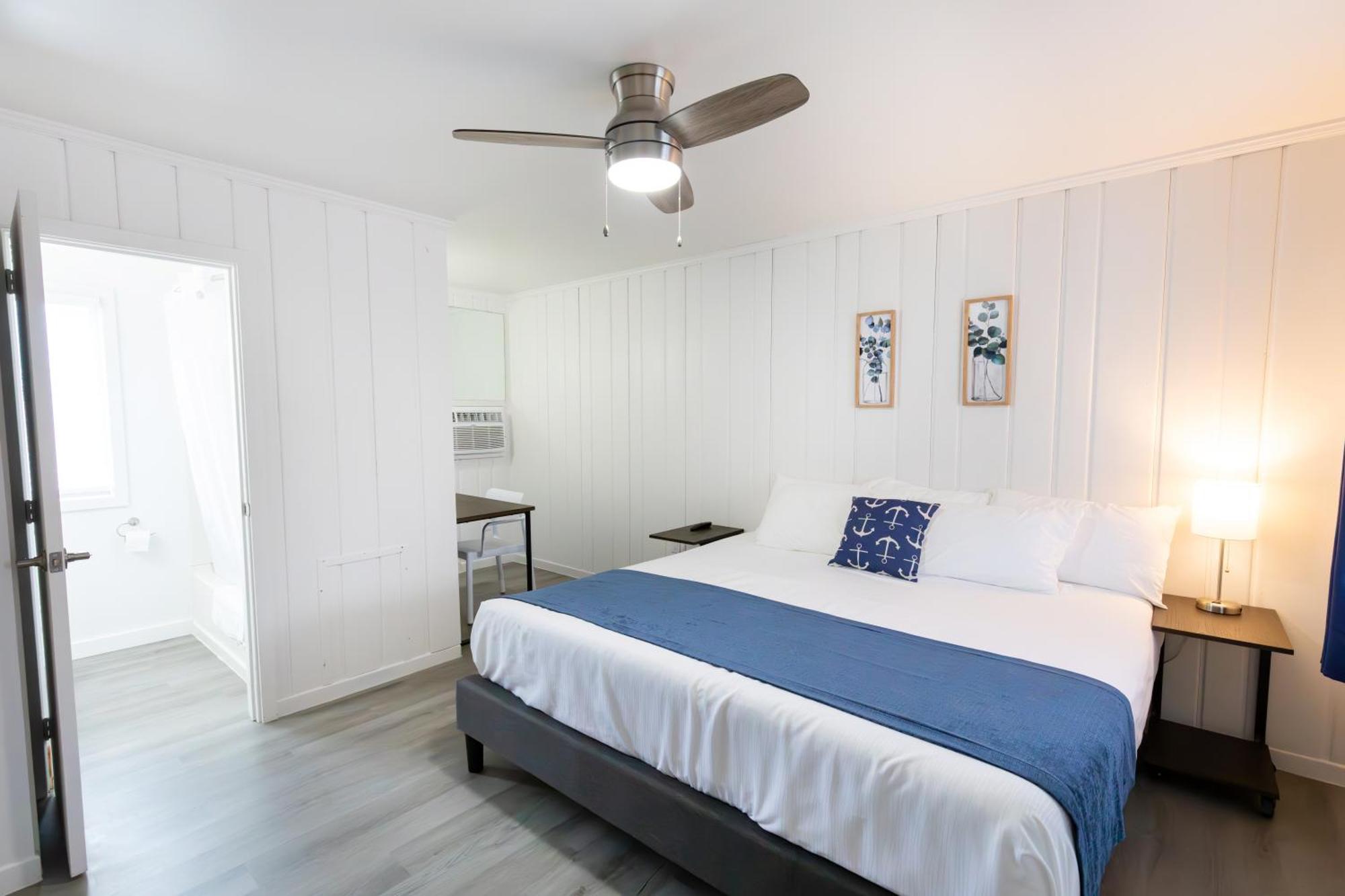Anchor Bay Inn And Suites Sandusky Δωμάτιο φωτογραφία