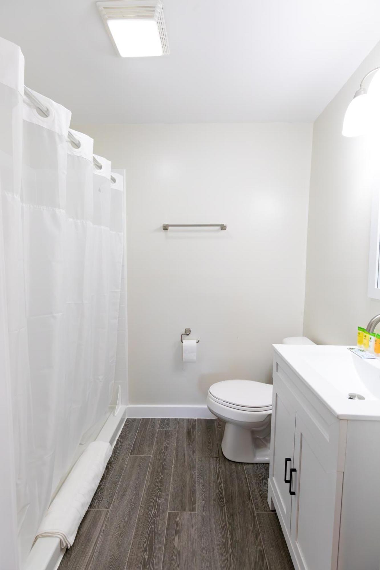 Anchor Bay Inn And Suites Sandusky Εξωτερικό φωτογραφία